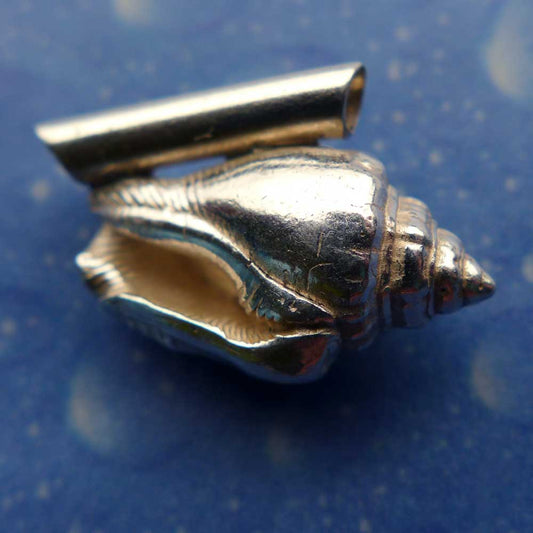 Kleiner Bär Anhänger Schnecke