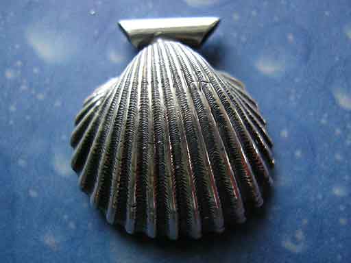 Silber Anhänger Muschel geschwärzt