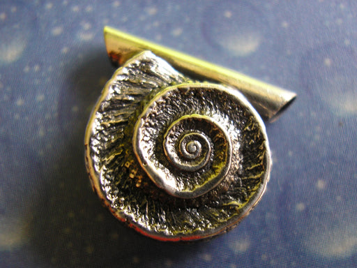 Schneckenanhänger Noble Sonnenuhr geschwärzt