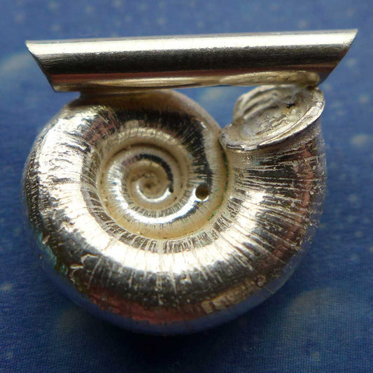 Schmuck Anhänger Landschnecke Silber Rückseite