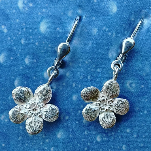 Ohrringe Blumen Design Silber