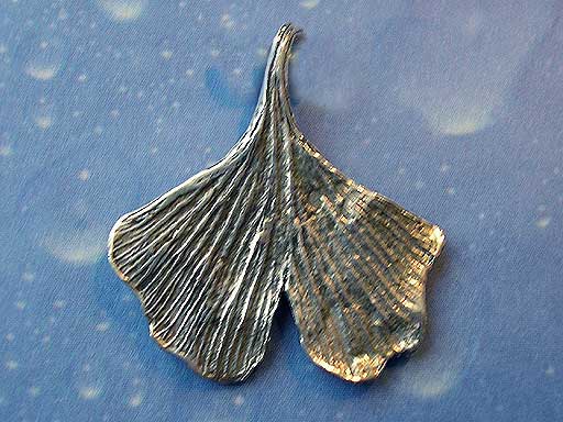 Ginkgoblatt small Brosche