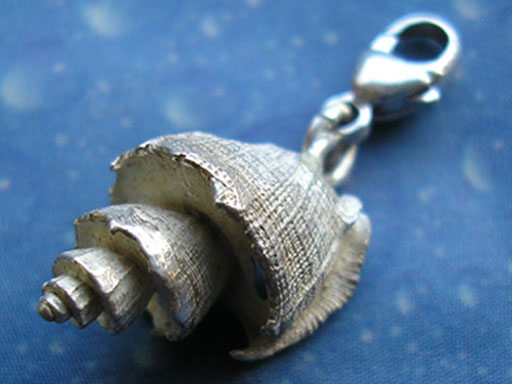 Antike Muskatnuss Schnecke Charms mit Karabiner