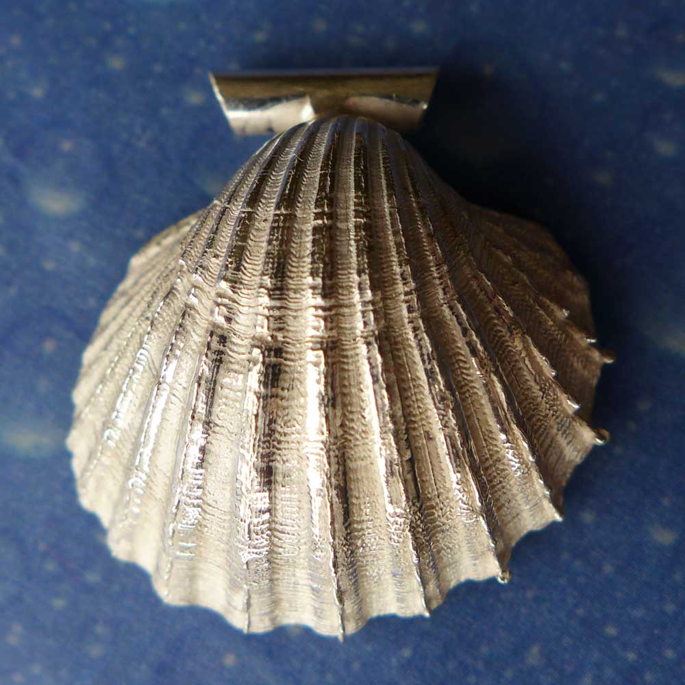 Herzmuschel Anhänger edler Schmuck