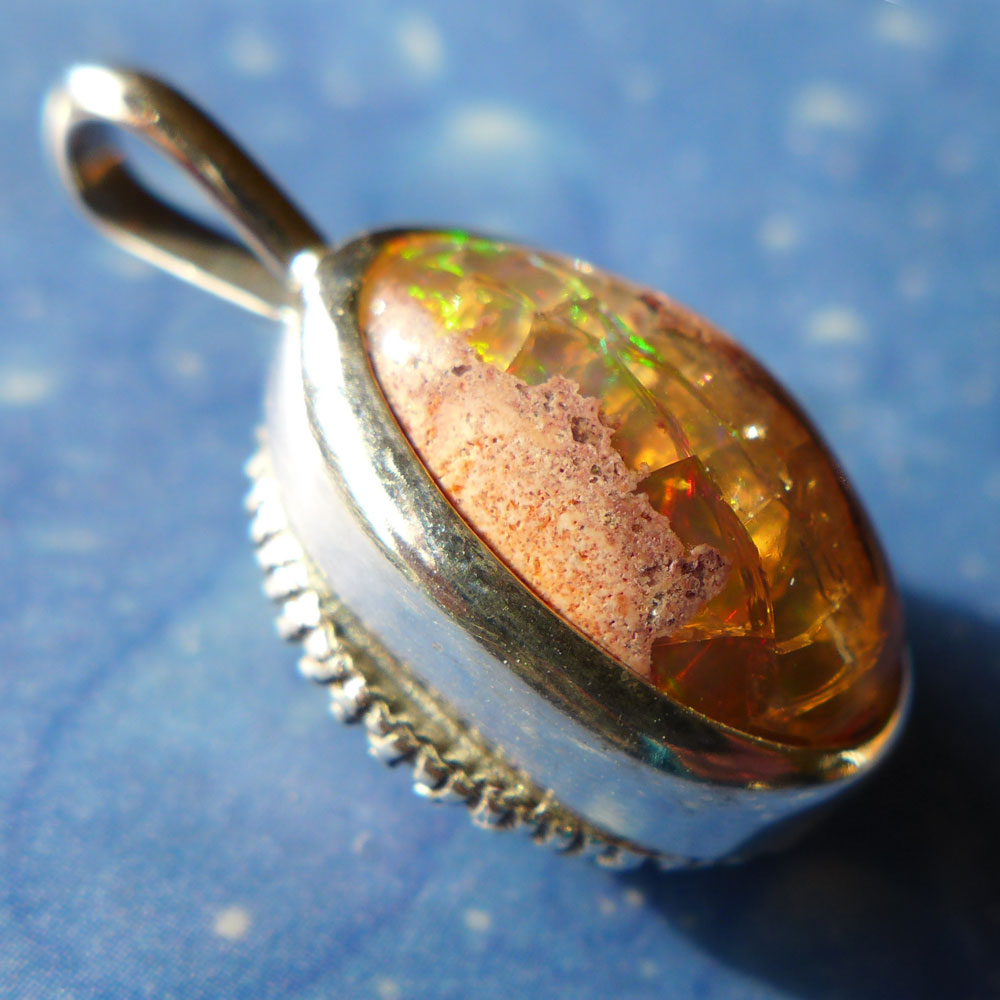 Feueropal Meerohr Kettenanhänger Maritim