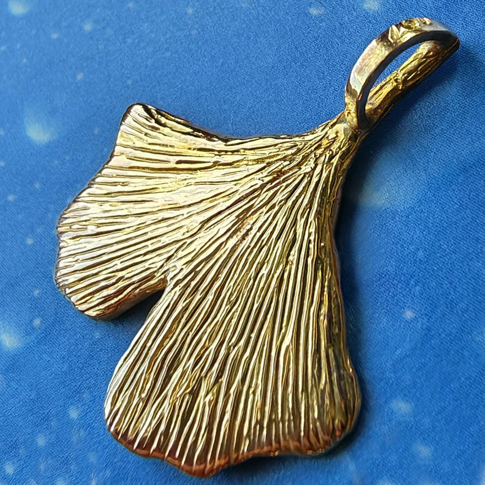 Ginkgo Gold Kettenanhänger Schmuck