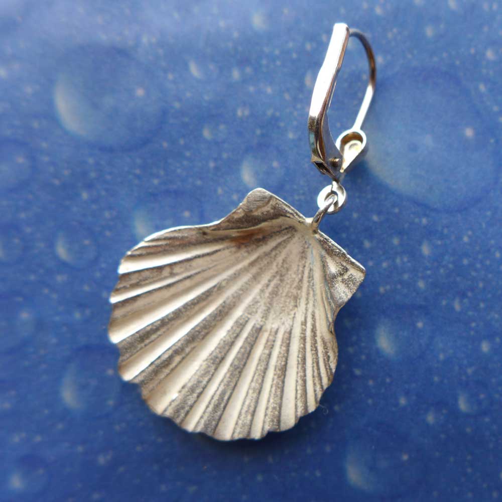 Muschel für Pilger Ohrringe Rückseite