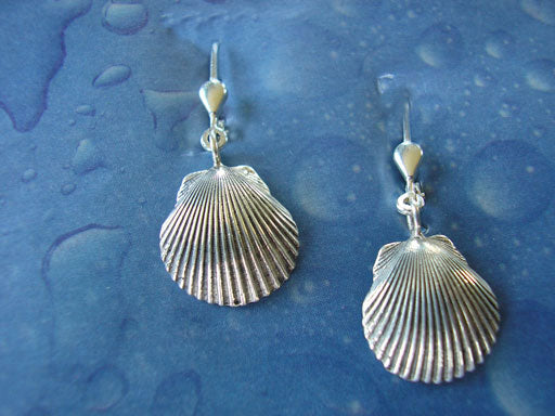 Jakobsweg Wanderer Pilgermuschel Ohrhänger geschwärzt