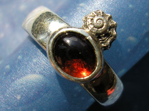 Maritimer Schmuck Granat Meeresmotive