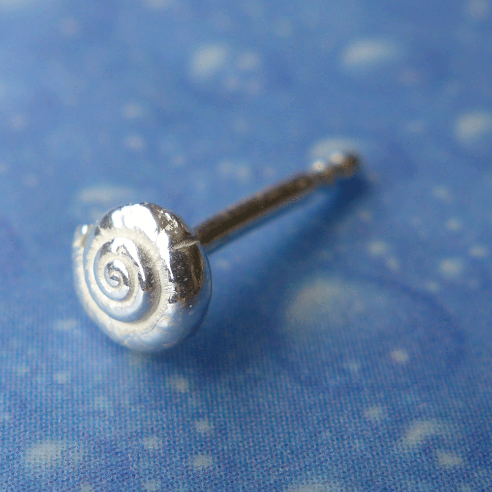Inselschmuck Silber Ohrstecker Knopfschnecke xs