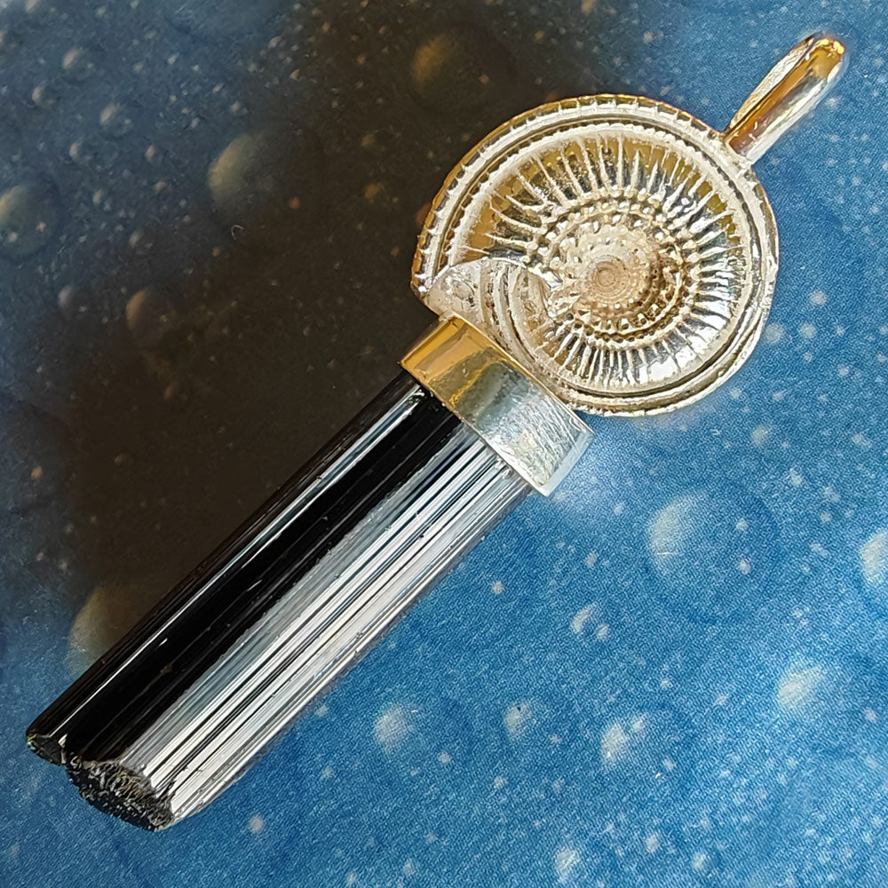 Turmalin Kristall Sterling Silber Kettenanhänger