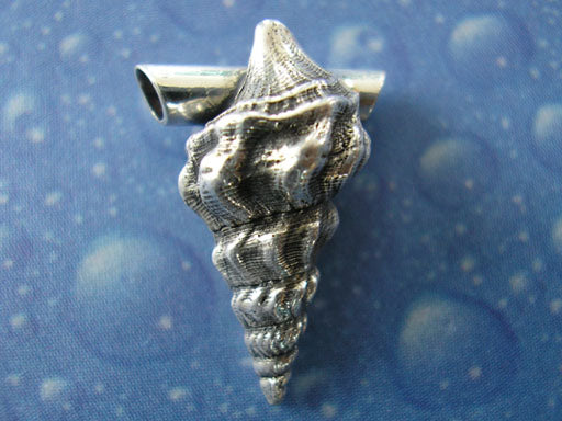 See Schmuck Anhänger Prachthorn Schnecke geschwärzt